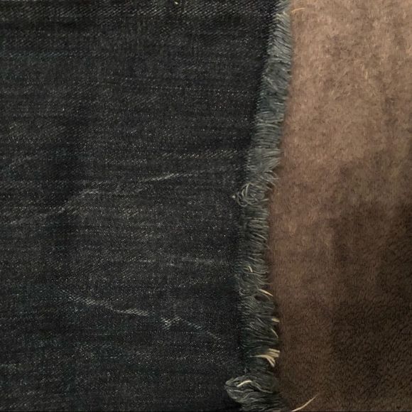 Gap Low Rise Boot Fit Jeans - Size 33/34, frayed at 29” - Picture 8 of 8